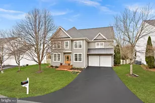 35611 Hamlet Ct, Round Hill, VA 20141 - Photo 3