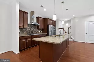 23550 Kingsdale Terrace, Brambleton, VA 20148 - Photo 3