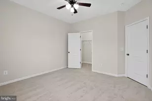 23550 Kingsdale Terrace, Brambleton, VA 20148 - Photo 17