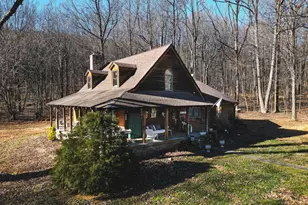 37844 Nicewarner Ln, Lovettsville, VA 20180 - Photo 1