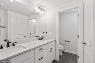 45176 Drowes Ter, Sterling, VA 20166 - Photo 23