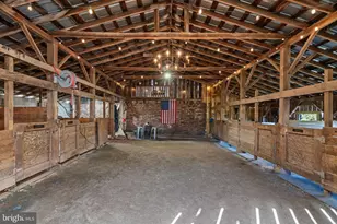 19937 Evergreen Mills Rd, Leesburg, VA 20175 - Photo 63