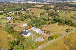 19937 Evergreen Mills Rd, Leesburg, VA 20175 - Photo 77