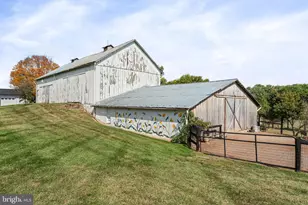 19937 Evergreen Mills Rd, Leesburg, VA 20175 - Photo 61