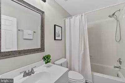 47610 Watkins Island Square, Sterling, VA 20165 - Photo 31