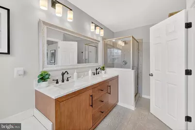 47610 Watkins Island Square, Sterling, VA 20165 - Photo 23