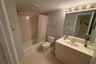 20360 Stillhouse Branch Pl, Sterling, VA 20165 - Photo 11