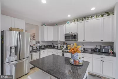 20751 Bridal Veil Falls Terrace, Sterling, VA 20165 - Photo 3