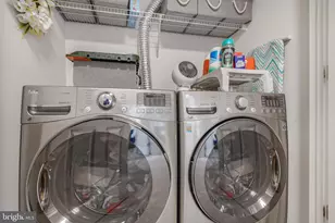 20751 Bridalveil Falls Terrace, Sterling, VA 20165 - Photo 23