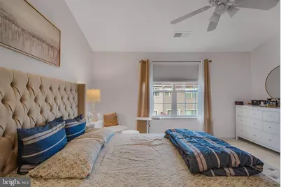 20751 Bridal Veil Falls Terrace, Sterling, VA 20165 - Photo 17