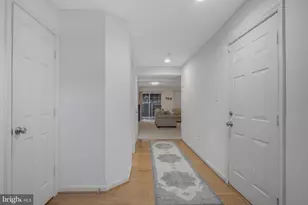 20751 Bridalveil Falls Terrace, Sterling, VA 20165 - Photo 27