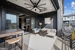 20386 Roslindale Dr, Ashburn, VA 20147 - Photo 23