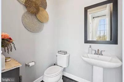 20386 Roslindale Drive, Ashburn, VA 20147 - Photo 33