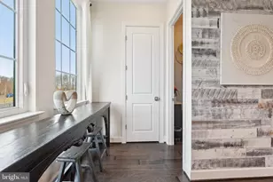 20386 Roslindale Dr, Ashburn, VA 20147 - Photo 35