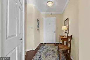 19385 Cypress Ridge Terrace, Leesburg, VA 20176 - Photo 11