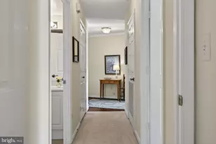 19385 Cypress Ridge Terrace, Leesburg, VA 20176 - Photo 41