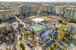 19385 Cypress Ridge Terrace, Leesburg, VA 20176 - Photo 49