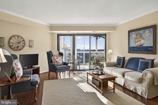 19385 Cypress Ridge Terrace, Leesburg, VA 20176 - Photo 15