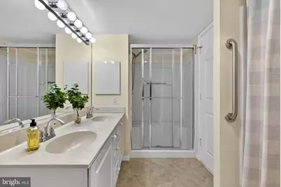 19385 Cypress Ridge Terrace #821, Leesburg, VA 20176 - Photo 43