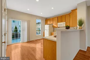 25121 Monteith Terrace, Chantilly, VA 20152 - Photo 15