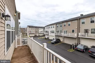 44089 Eastgate View Drive, Chantilly, VA 20152 - Photo 23