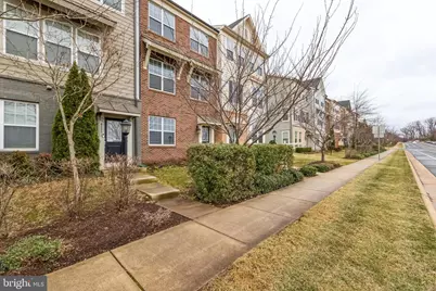 44089 Eastgate View Drive, Chantilly, VA 20152 - Photo 3