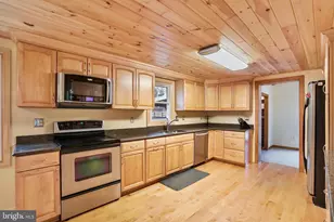 39362 Rickard Rd, Lovettsville, VA 20180 - Photo 7