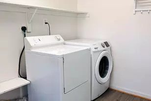 43750 Tolamac Dr, Ashburn, VA 20147 - Photo 13