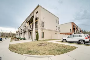 43057 Pony Truck Terrace, Ashburn, VA 20147 - Photo 3