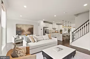 43192 Halkett Sq, Ashburn, VA 20148 - Photo 3