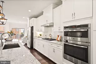 43192 Halkett Sq, Ashburn, VA 20148 - Photo 17