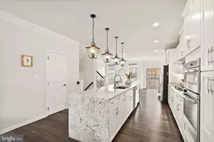 43192 Halkett Sq, Ashburn, VA 20148 - Photo 19