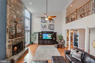 43423 Mountcastle Dr, Chantilly, VA 20152 - Photo 11