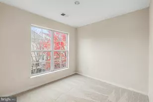 20402 Cool Fern Square, Ashburn, VA 20147 - Photo 33