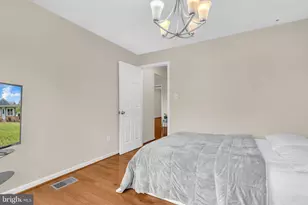 603 N York Rd, Sterling, VA 20164 - Photo 29