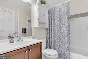 603 N York Rd, Sterling, VA 20164 - Photo 27