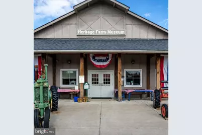 309 Brethour Court, Sterling, VA 20164 - Photo 11