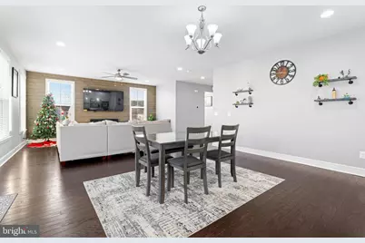 25528 Woodbine Farm Drive, Chantilly, VA 20152 - Photo 19