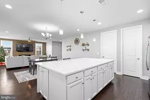 25528 Woodbine Farm Dr, Chantilly, VA 20152 - Photo 23