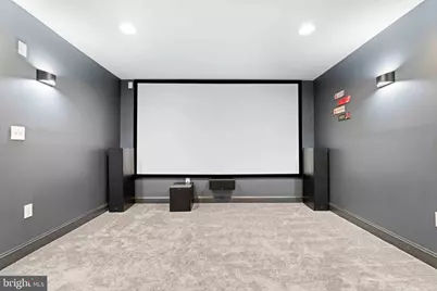 25528 Woodbine Farm Drive, Chantilly, VA 20152 - Photo 35