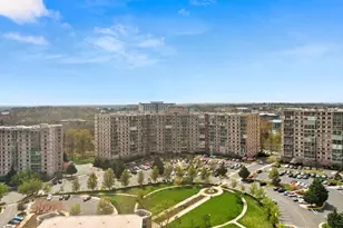 19375 Cypress Ridge Terrace, Leesburg, VA 20176 - Photo 63