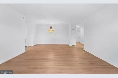 19375 Cypress Ridge Terrace #901, Leesburg, VA 20176 - Photo 11