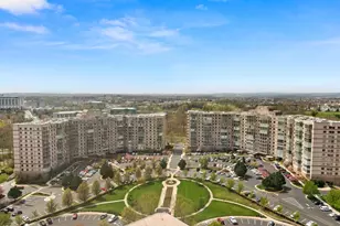 19375 Cypress Ridge Terrace, Leesburg, VA 20176 - Photo 51