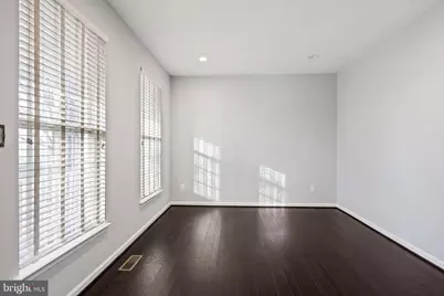 43112 Demerrit Street, Chantilly, VA 20152 - Photo 7