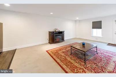 25532 Byrnes Crossing Drive, Chantilly, VA 20152 - Photo 7