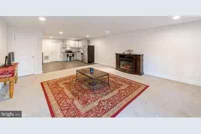 25532 Byrnes Crossing Drive, Chantilly, VA 20152 - Photo 5