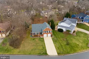 21 Lipscomb Ct, Sterling, VA 20165 - Photo 13