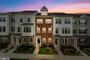 705 Sawback Sq NE, Leesburg, VA 20176 - Photo 1