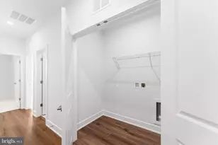 23080 Soaring Hts Ter, Ashburn, VA 20148 - Photo 25