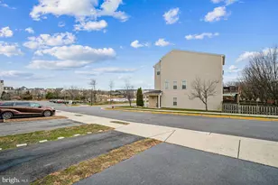 25135 Hummocky Terrace, Aldie, VA 20105 - Photo 39